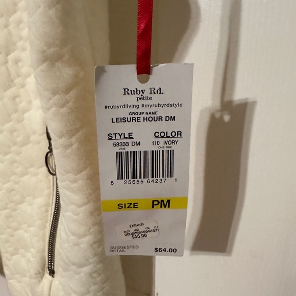 Ruby Rd. Ivory Quilted Vest - Picture 2 of 3